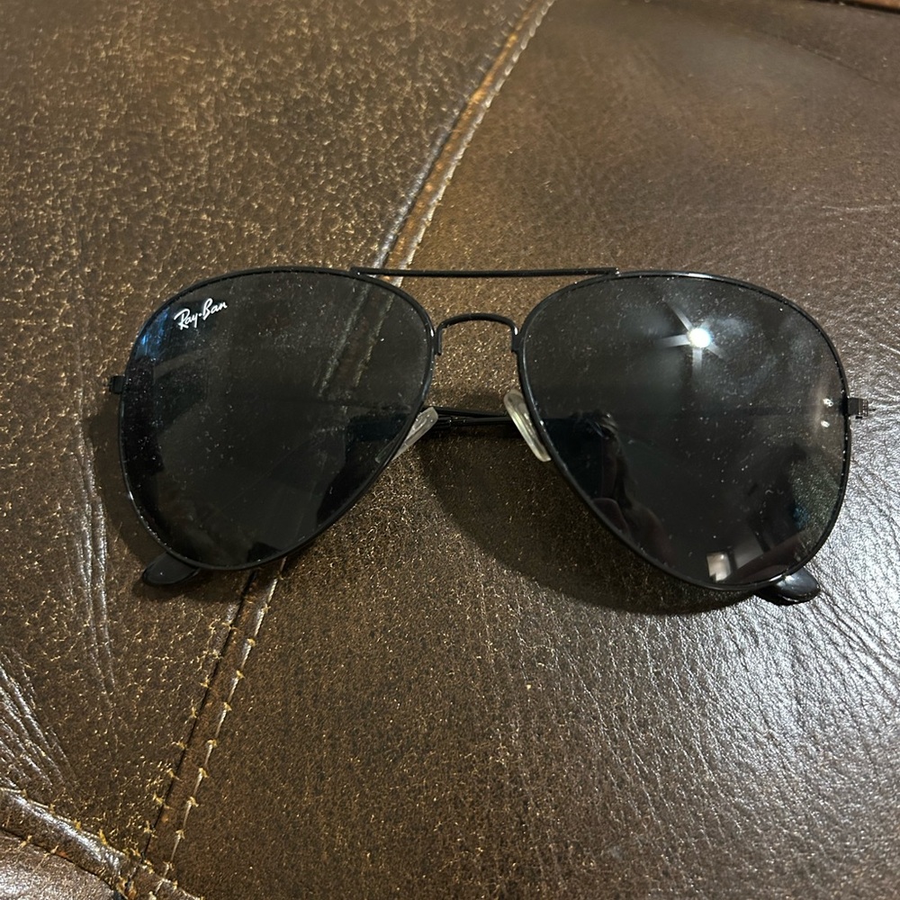 Men’s Rayban sunglasses